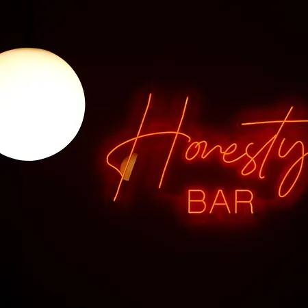 酒店 Heart 利马索尔