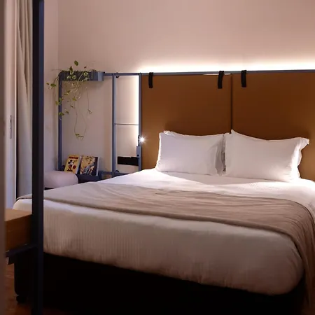 Heart Hotel